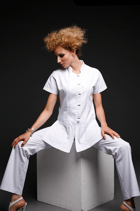Blouse esthétique COL MAO Blanche – Image 3